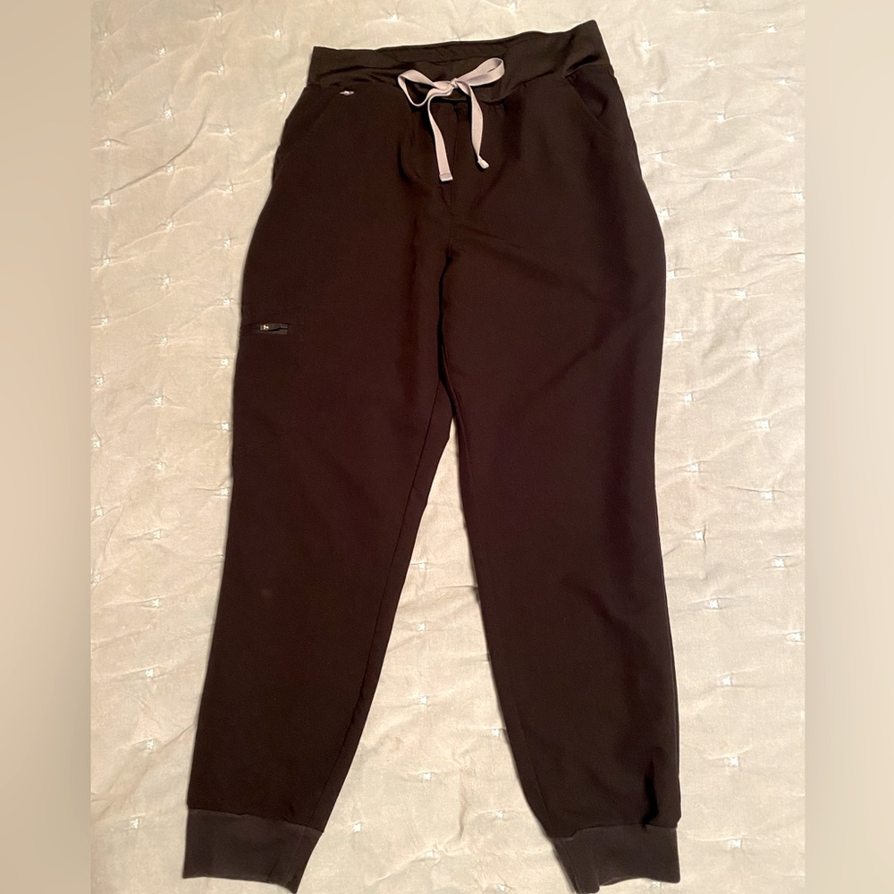 FIGS High Waisted Zamora jogger scrub pants EUC